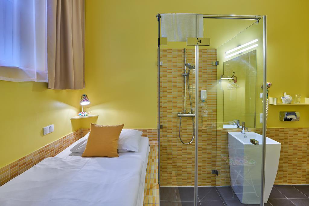 Chambre Simple Basique
