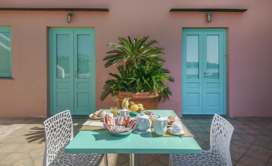 Tweepersoonskamer met Terras