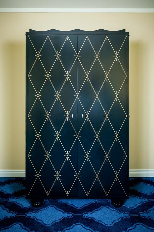 Queen Room with Two Queen Beds,441040677:JPEG