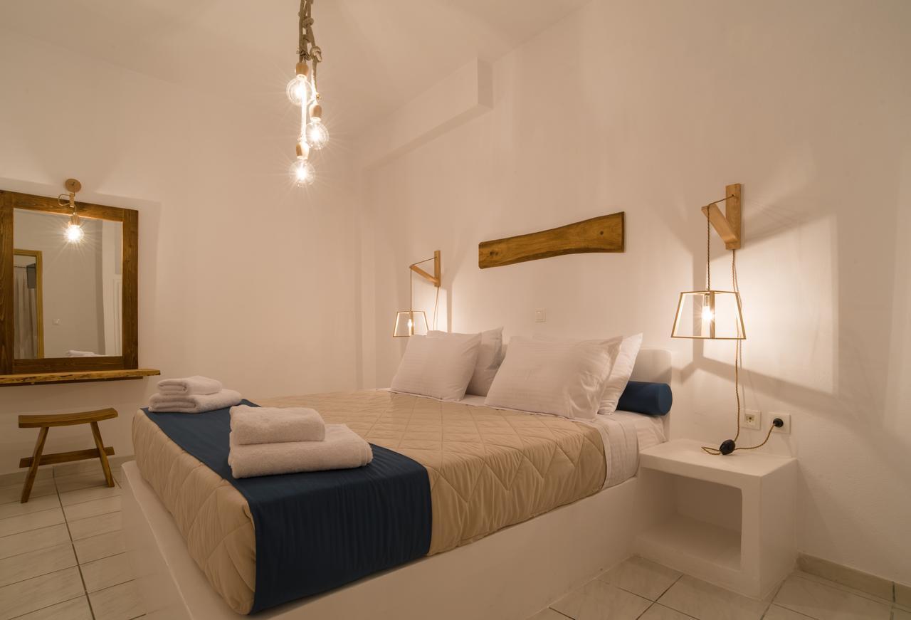 Luxe Suite met Hot Tub Buiten en Uitzicht op Zee