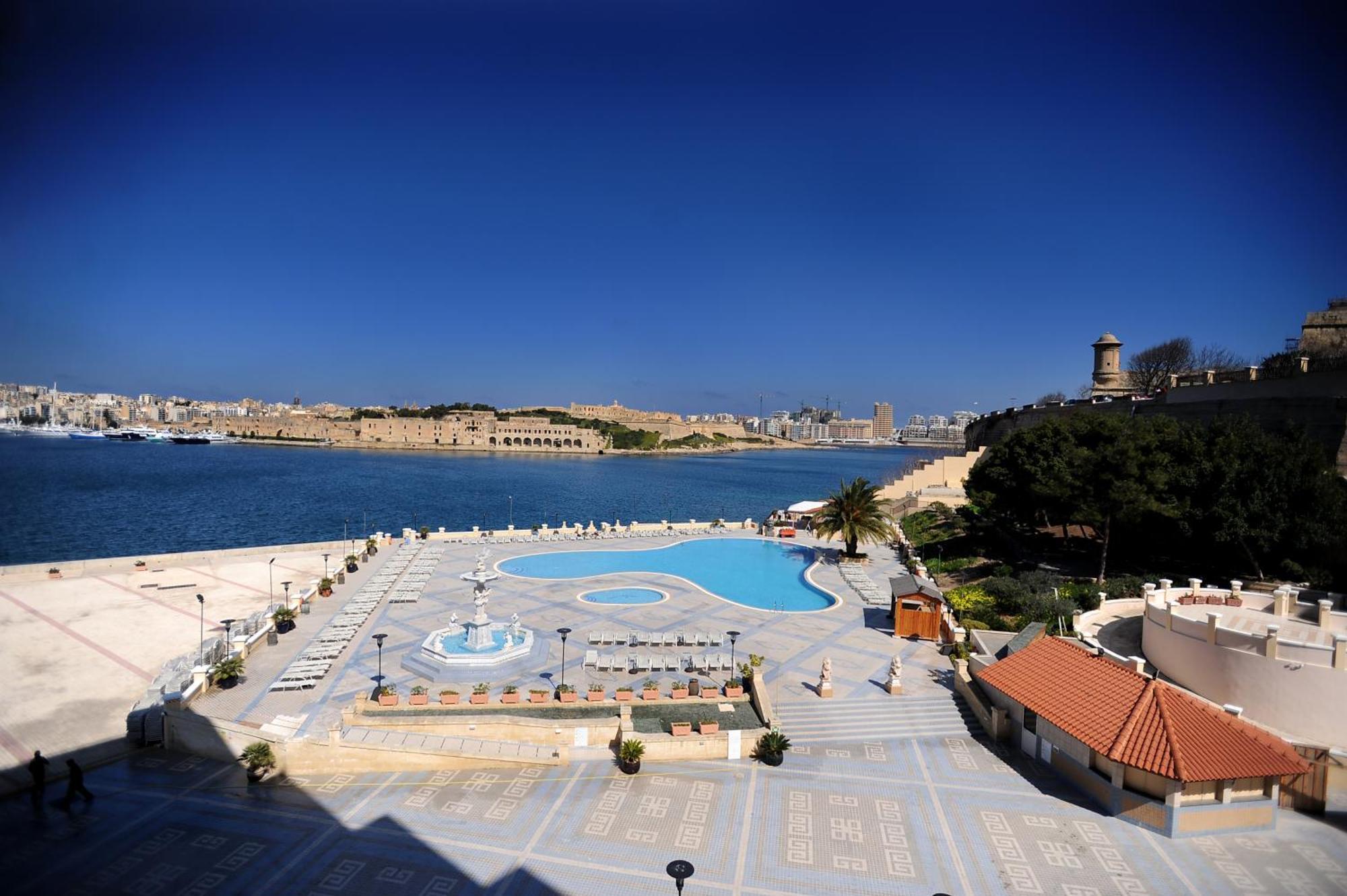Deluxe Double Room with Full Sea View and Terrace