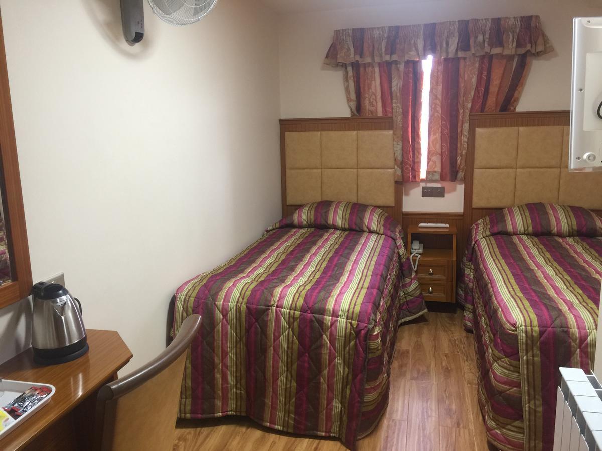 Double Room,631160649:JPEG