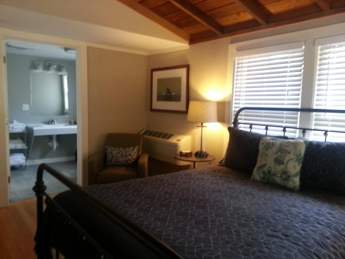 Queen Room - Disability Access