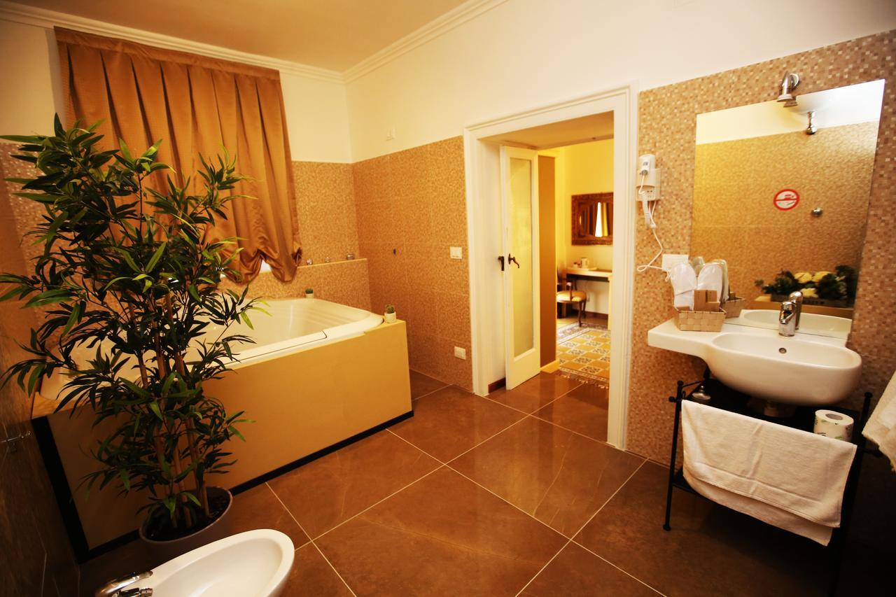 Suite Queen con Vasca Idromassaggio