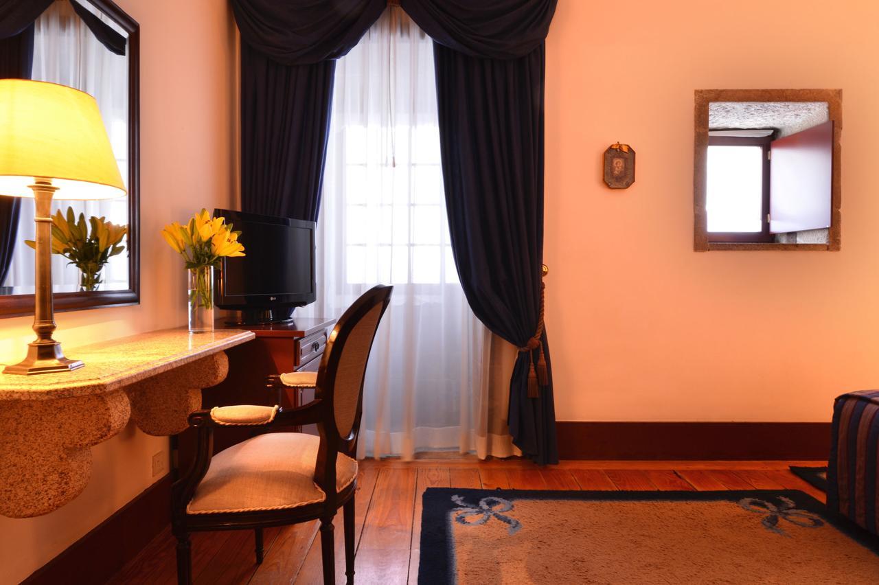 Chambre Double ou Lits Jumeaux Deluxe Supérieure