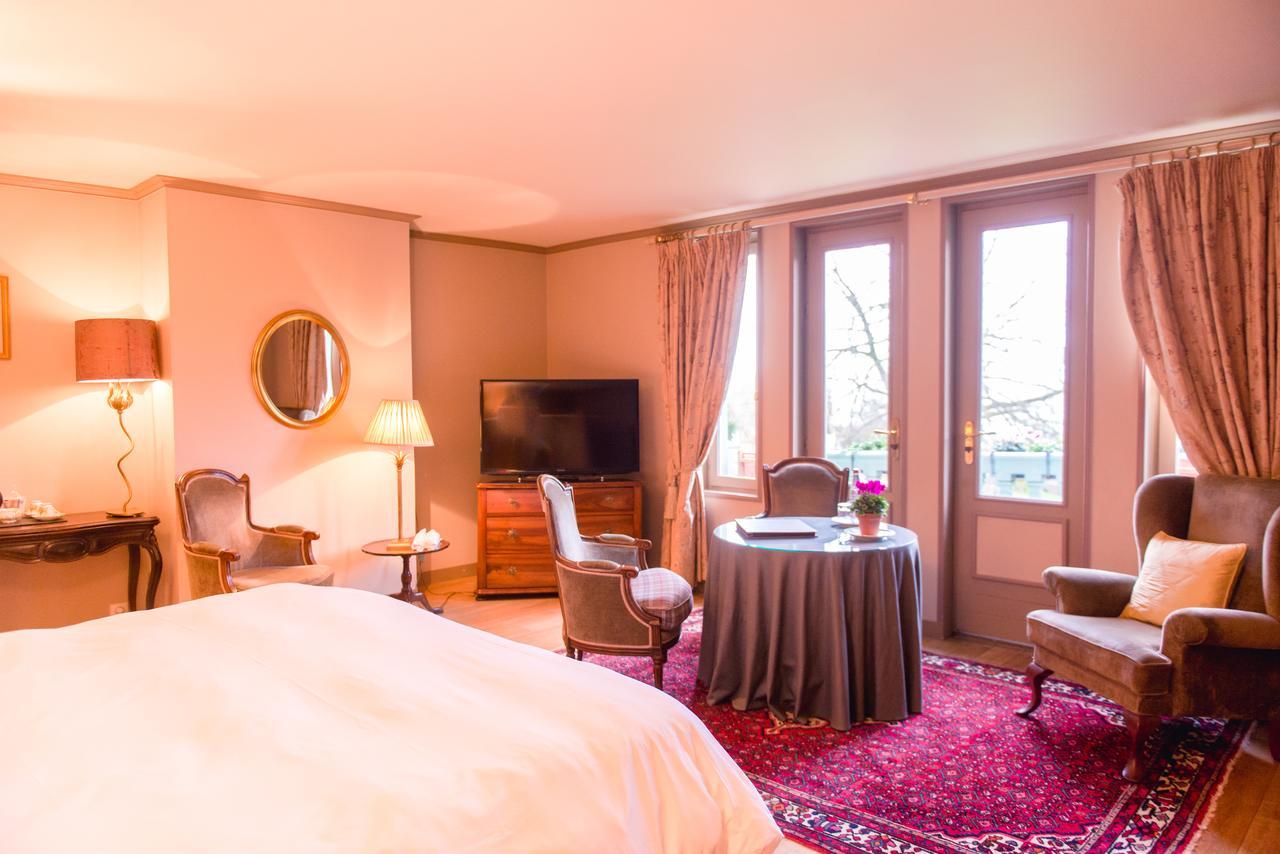 Double Room with Balcony and Sea View