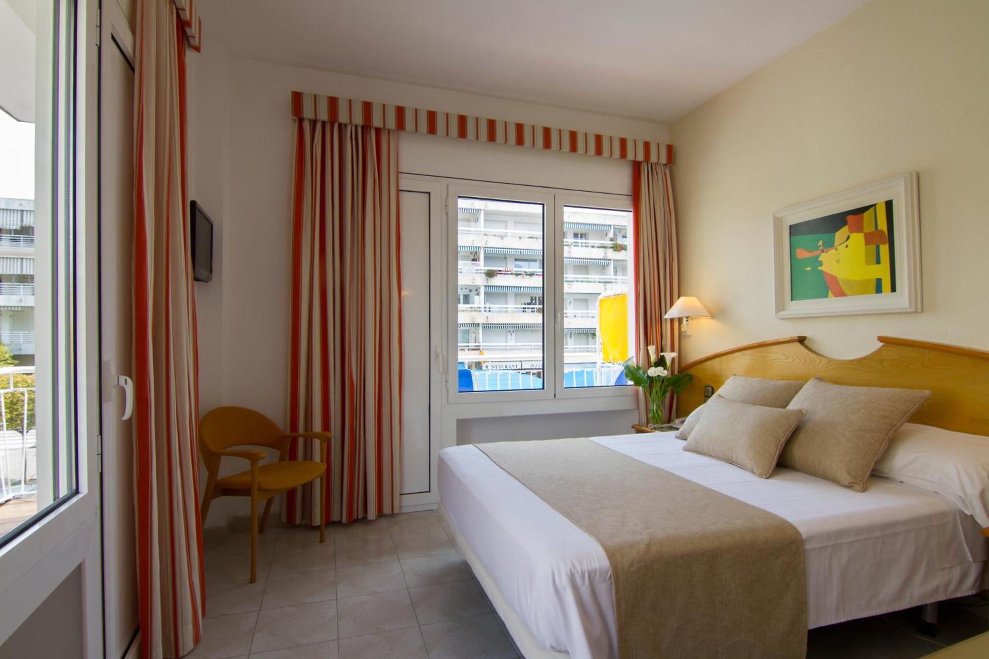 Double or Twin Room with Balcony,701601049:JPEG