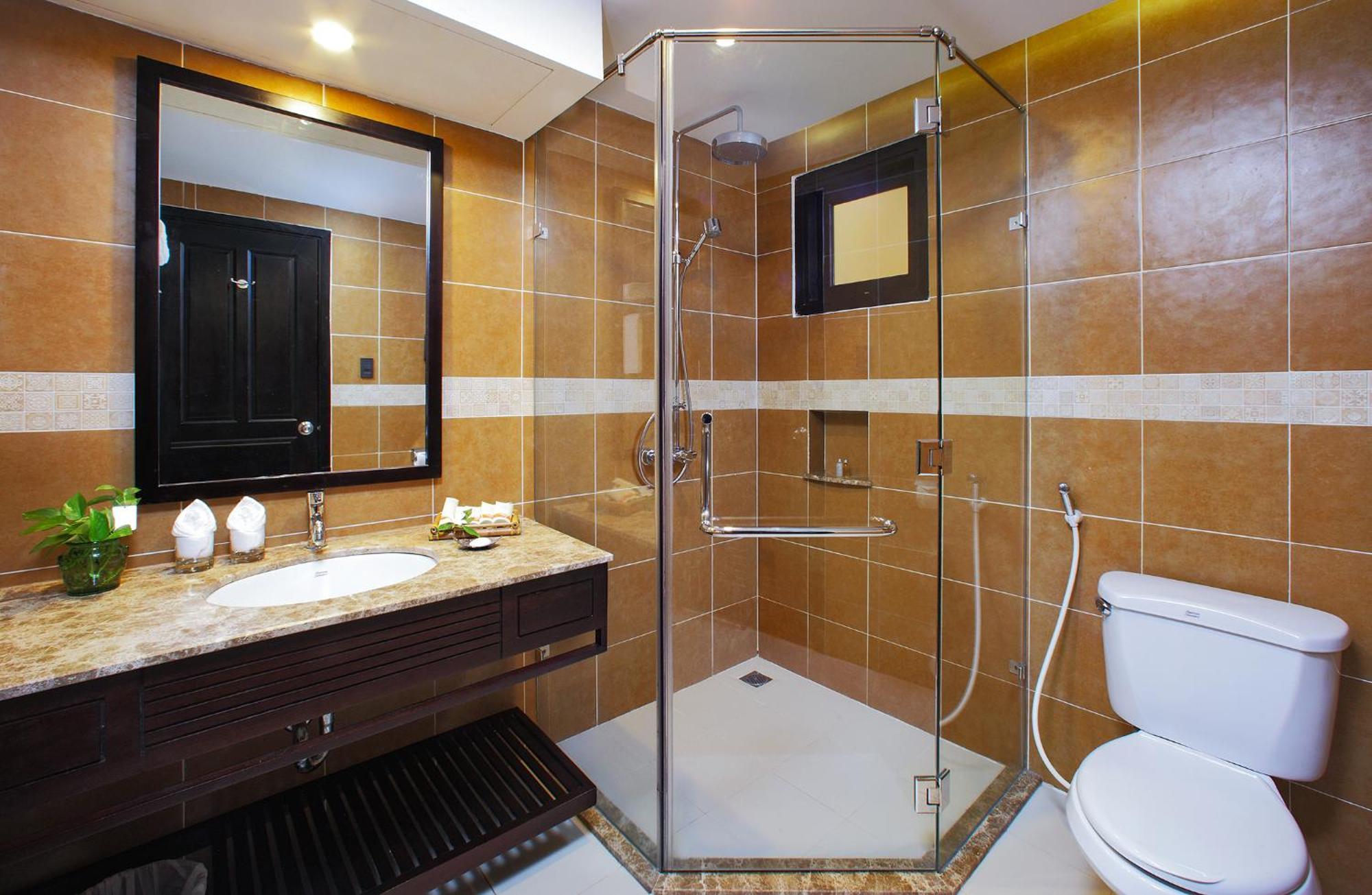 Standard Doppelzimmer mit Balkon und kostenloser Minibar im Zimmer
