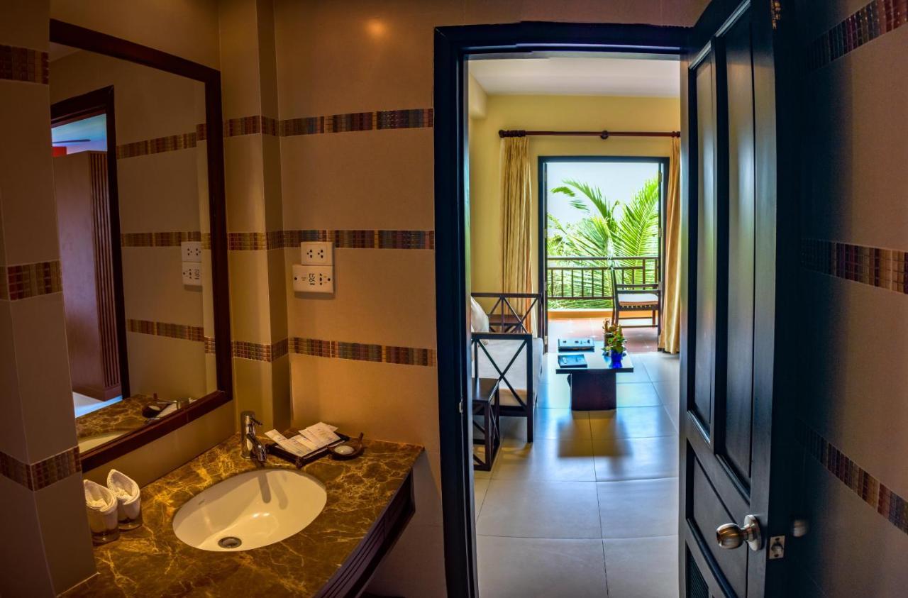 Familiensuite mit Balkon und kostenloser Minibar im Zimmer