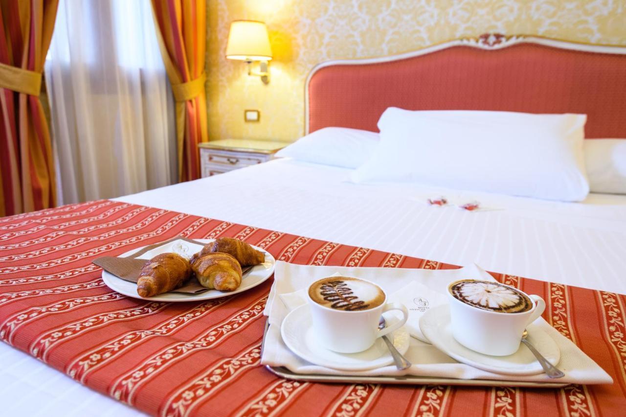 Superior Double Room,1319974393:JPEG