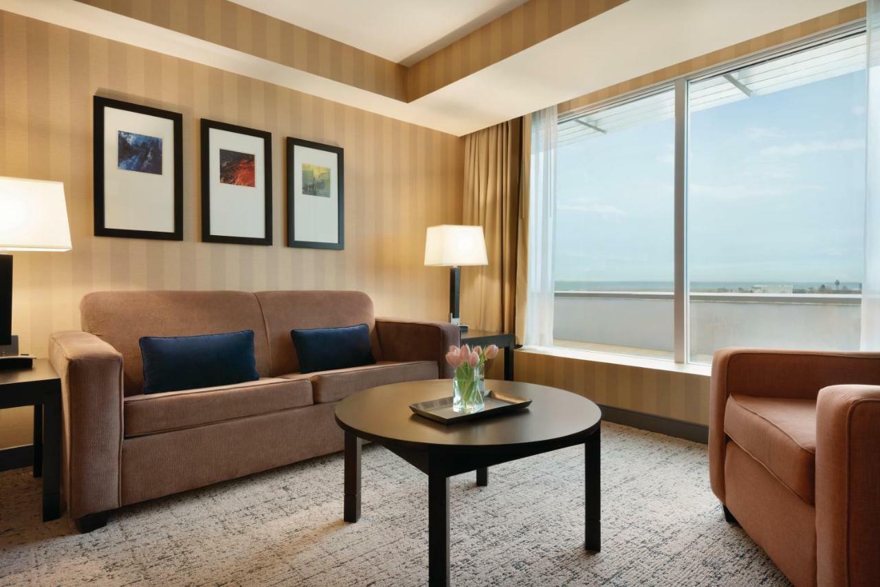 Penthouse Ecksuite mit Kingsize-Bett – Nichtraucher