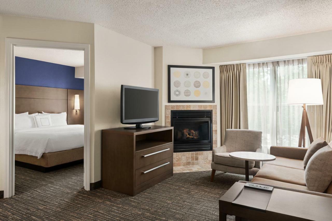 Two-Bedroom Suite Sofa Bed