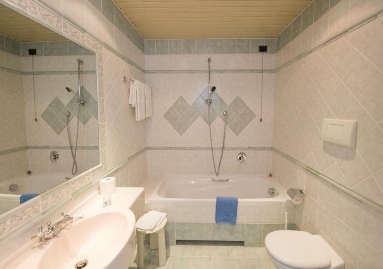 Chambre Double ou Lits Jumeaux - Vue sur Lac