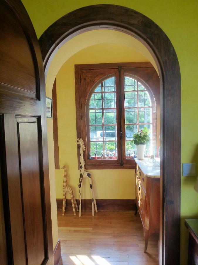 Chambre Lit King-Size avec Balcon