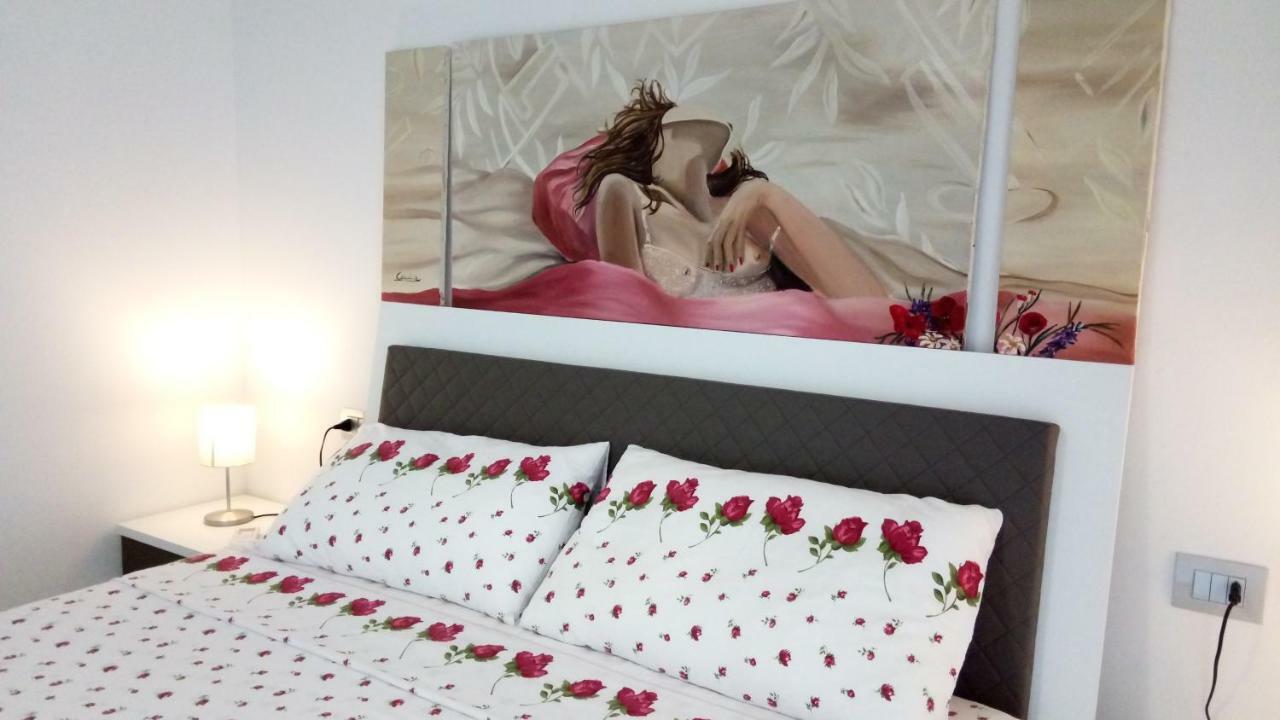 Deluxe Double Room with Balcony,891732304:JPEG