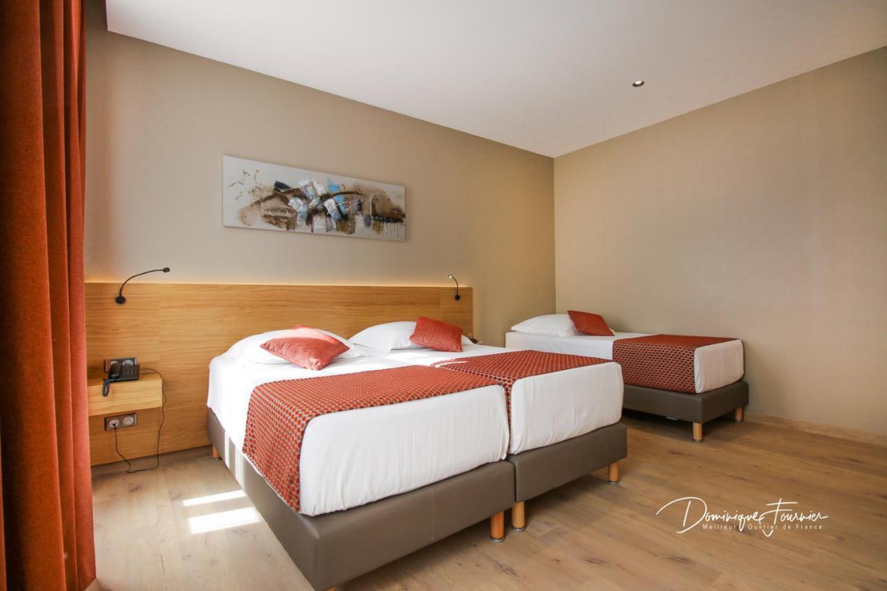 Triple Room,941065618:JPEG
