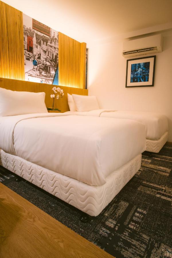 Medium Twin Room