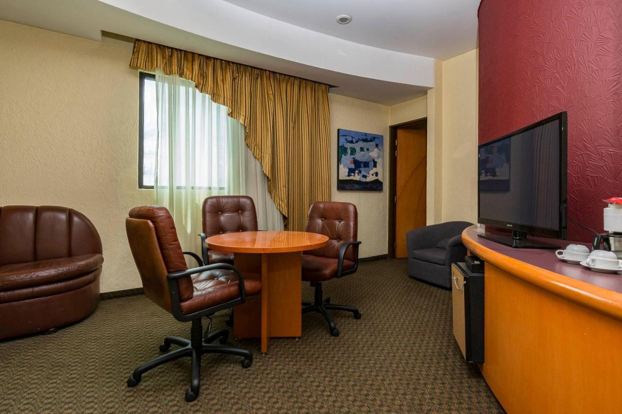 Presidential Suite
