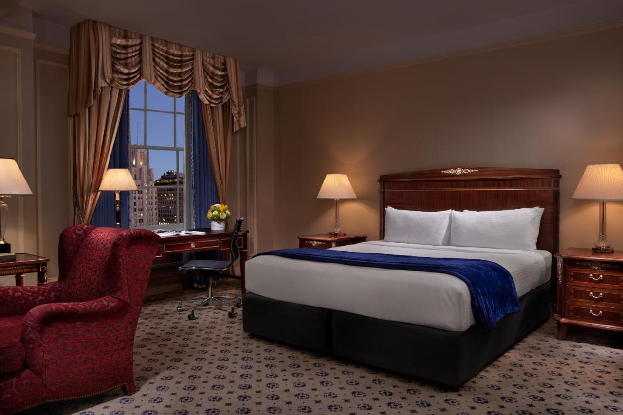 Club King with Lounge Access