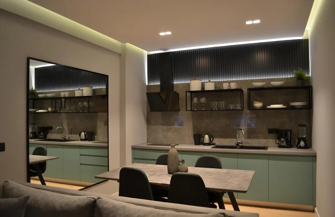 Artnest Boutique Hotel & Suites-1