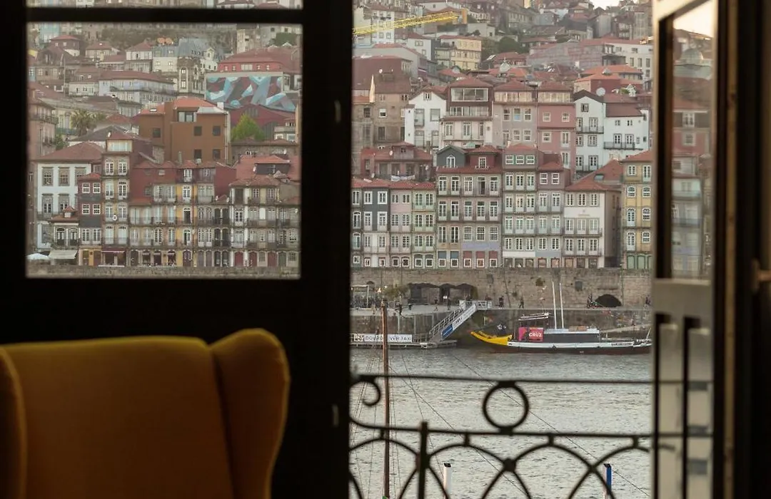The House Of Sandeman-1