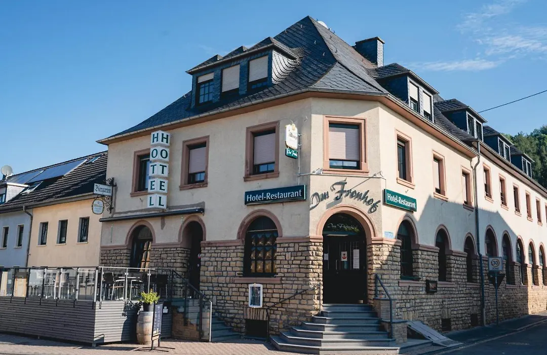 Hotel Fronhof Mettendorf-1