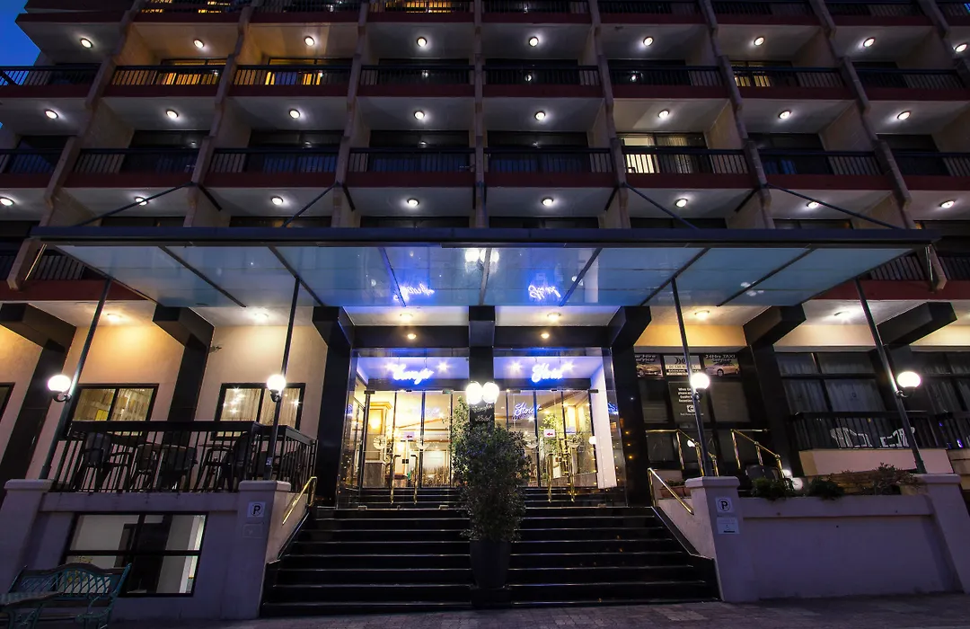 Canifor Hotel-1