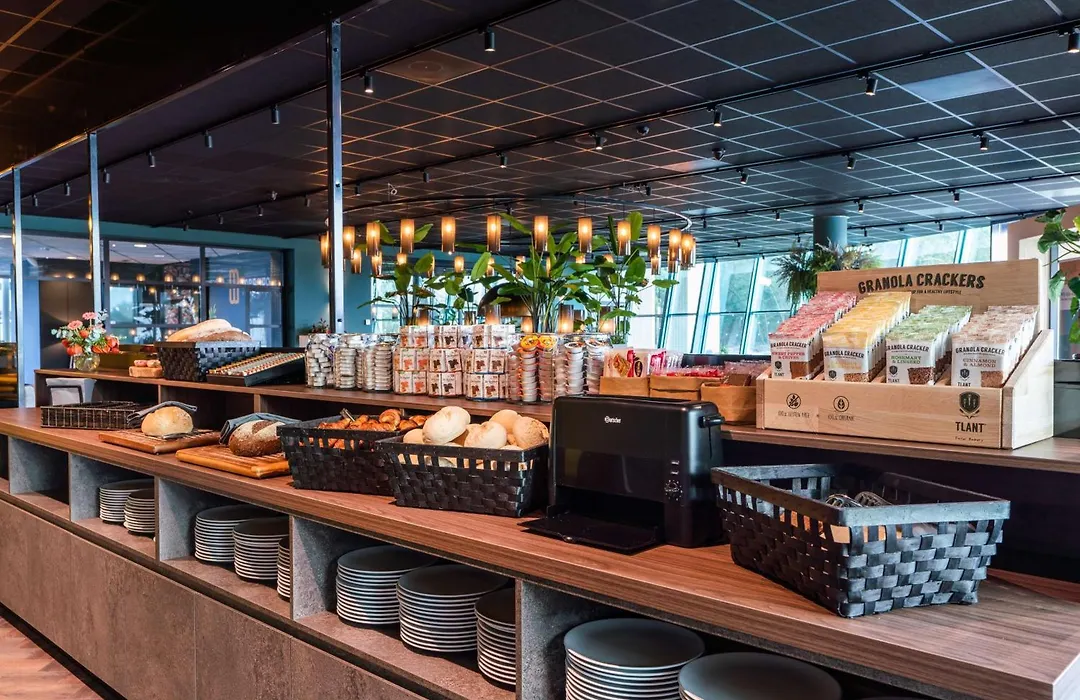 Flonk Hotel Groningen Zuid, BW Signature Collection-1