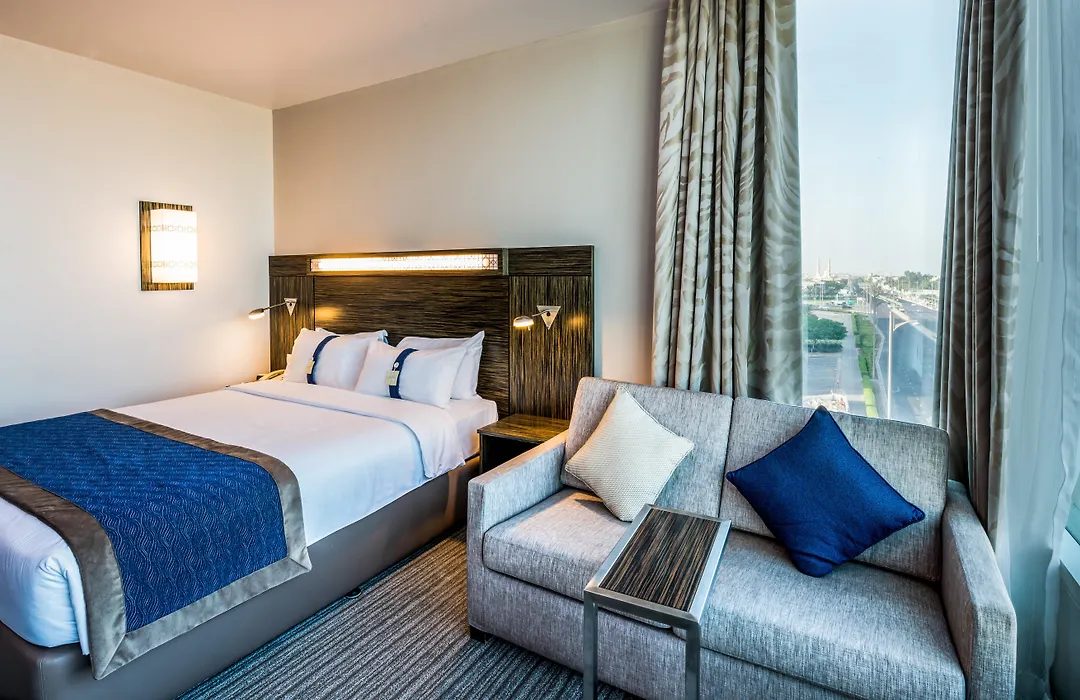 Holiday Inn Express Dubai, Jumeirah By Ihg-1