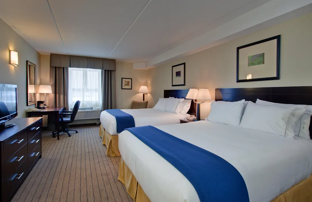 Comfort Inn & Suites-1