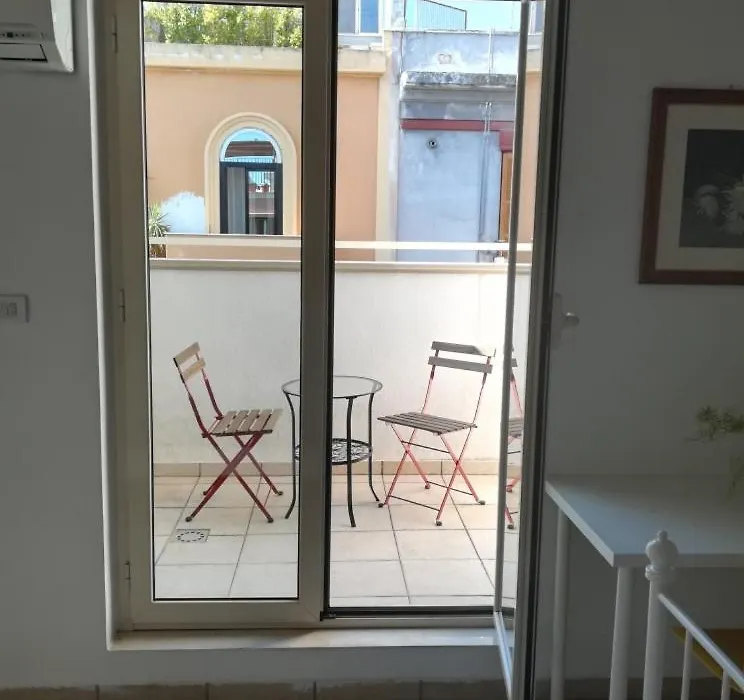 Benedetto Cairoli Guest House-1