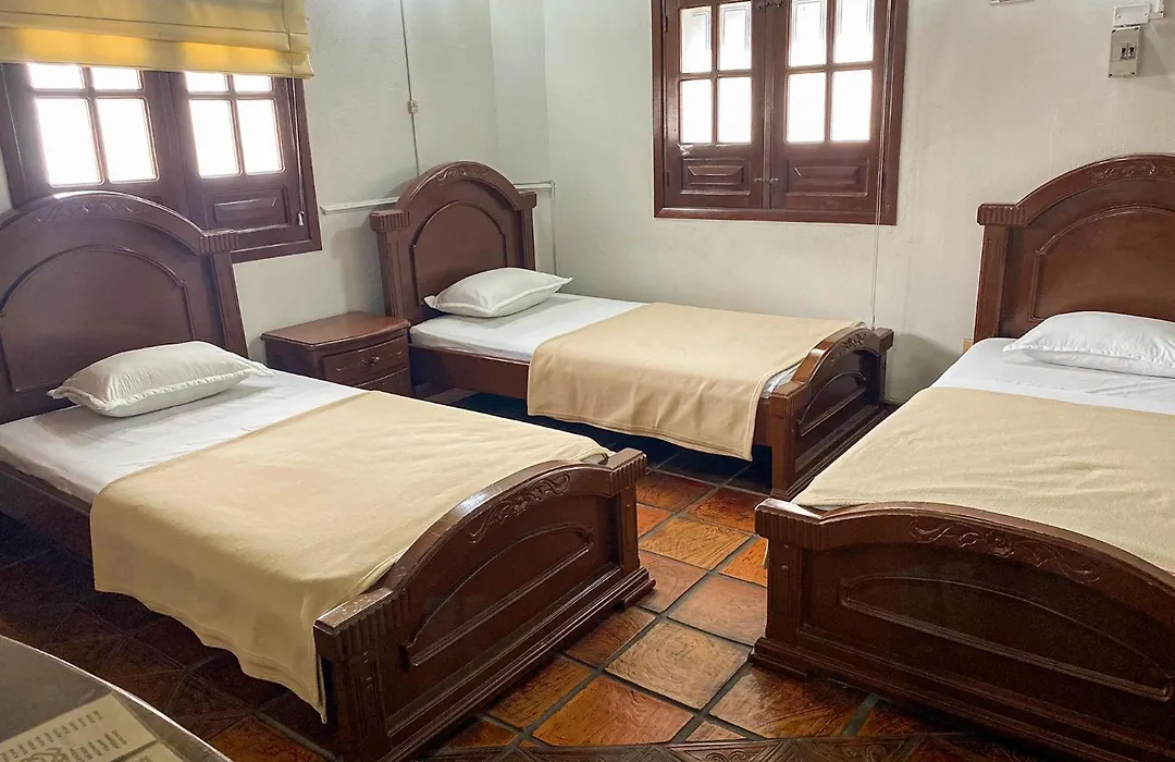 Hotel Zaraya-1