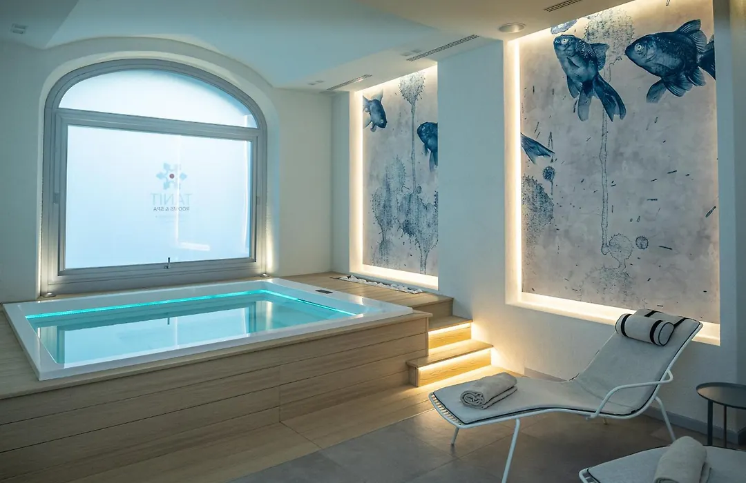 Tanit Rooms & Spa-1