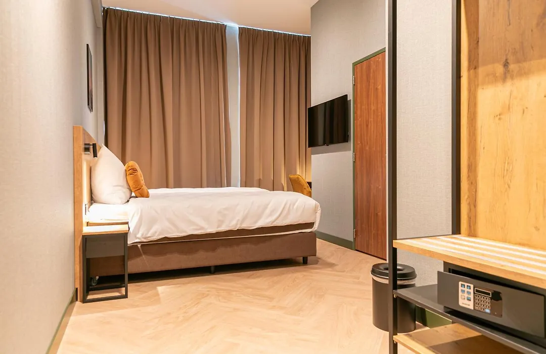 Distrikt Hotels Amsterdam Zaandam-1