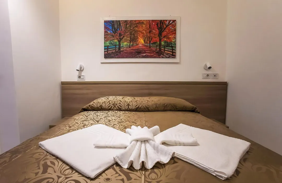 Hotel Orbis-1