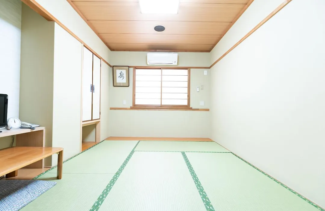 Sakura Ryokan Asakusa Iriya-1