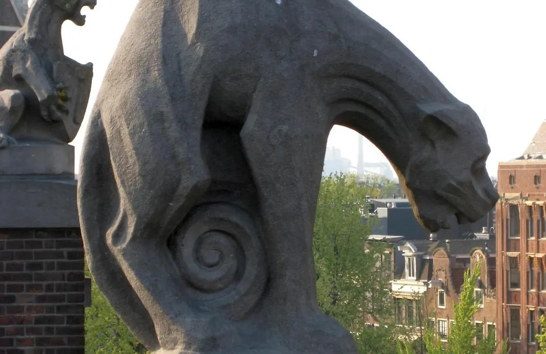 Nadia Hotel-1