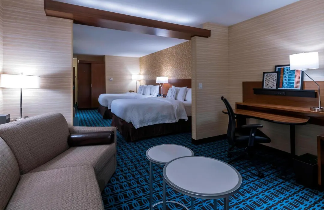 Fairfield Inn & Suites By Marriott Boston Marlborough/Apex Center-1