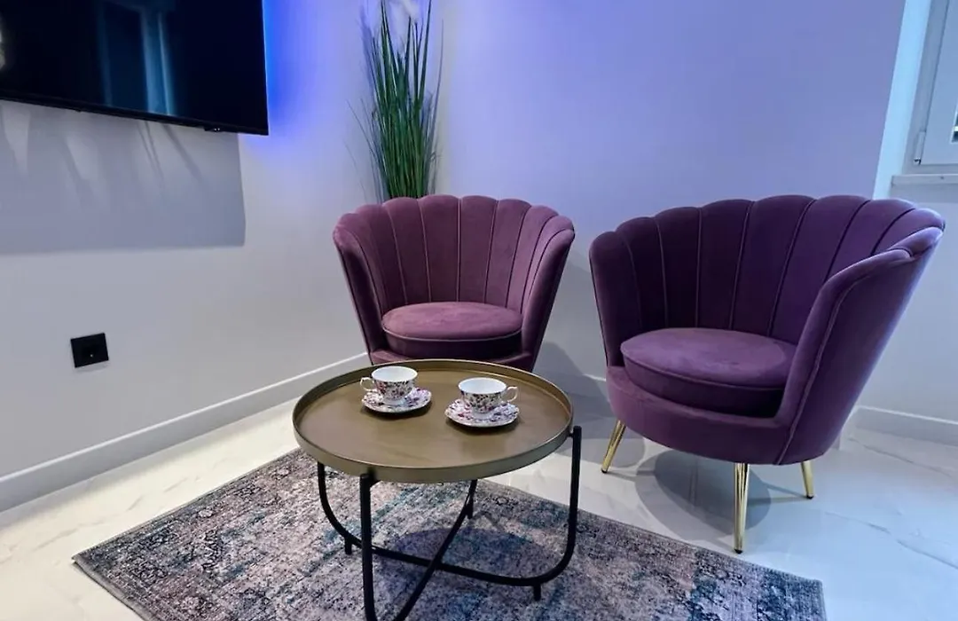 Madonna Luxury Rooms-1