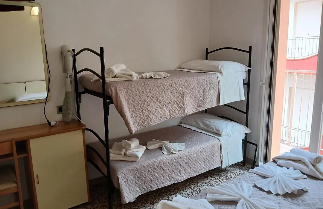Hotel Golino-1