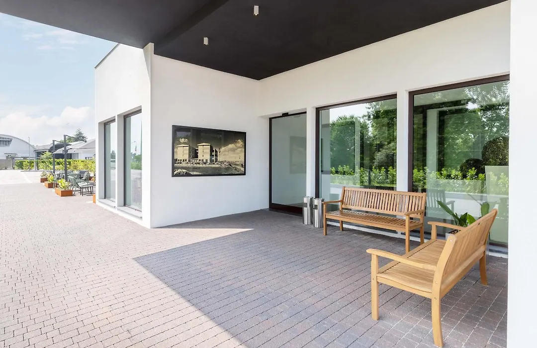 Energy Park Hotel-1