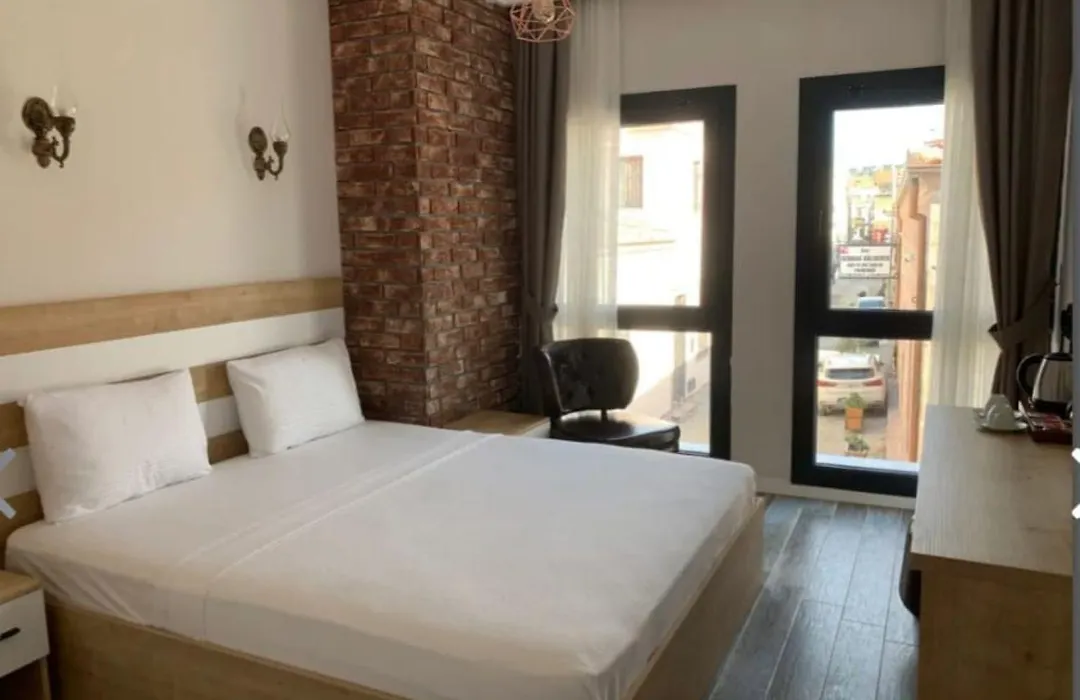 Ayvalik Cihan Otel-1