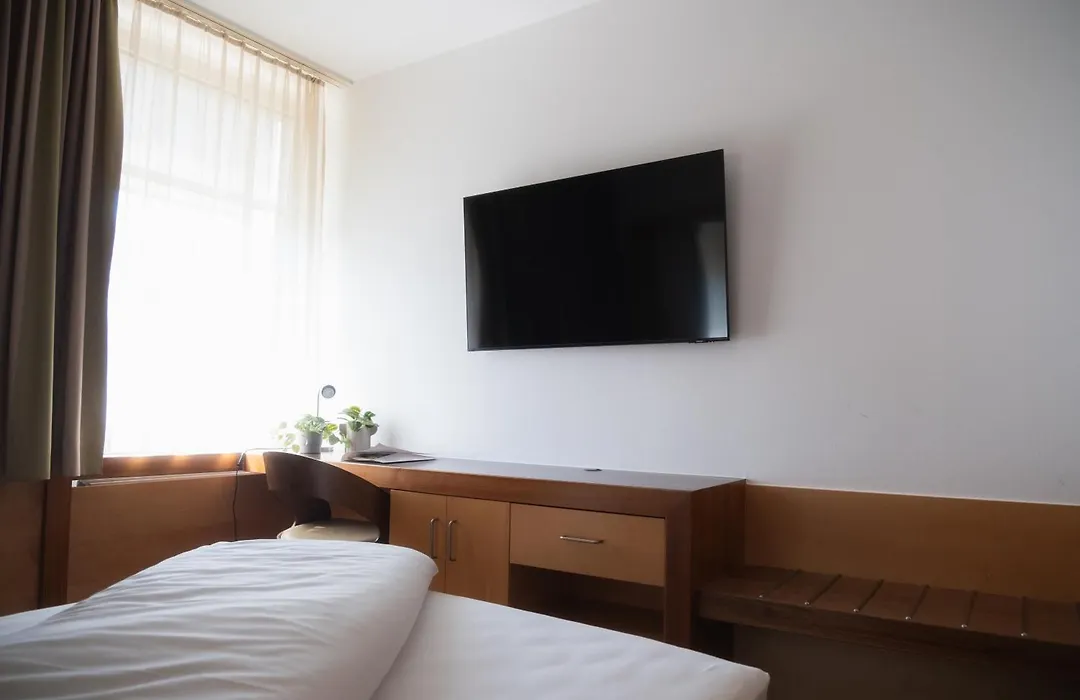 City-Hotel-1