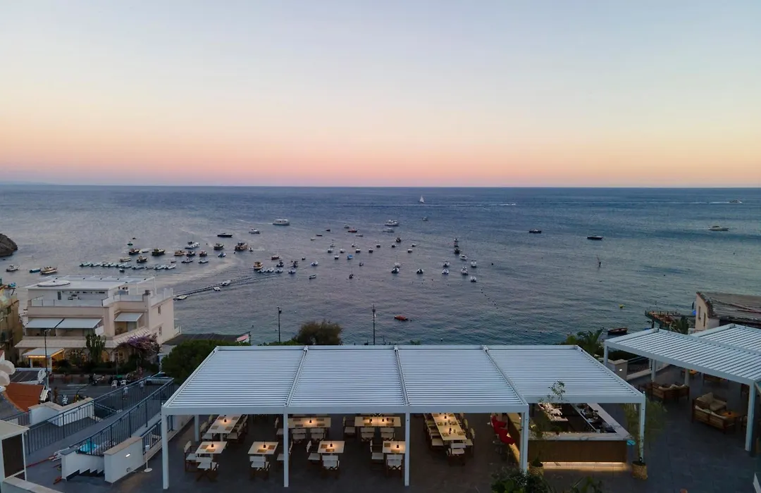 Punta Campanella Resort & Spa-1