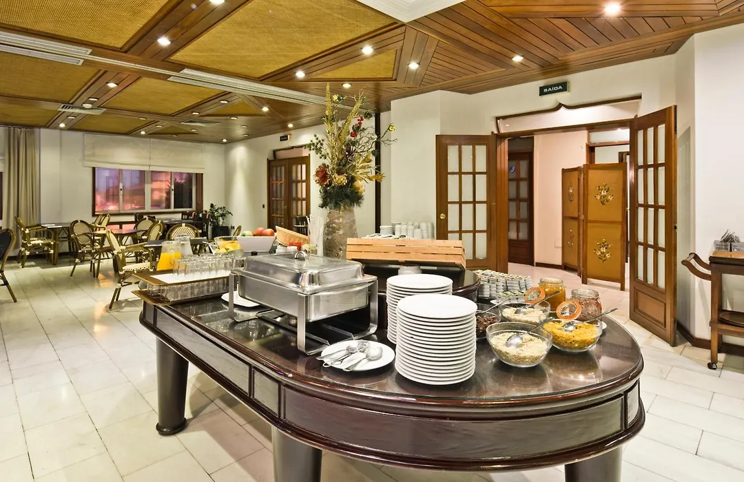 Golden Tulip Porto Gaia-1