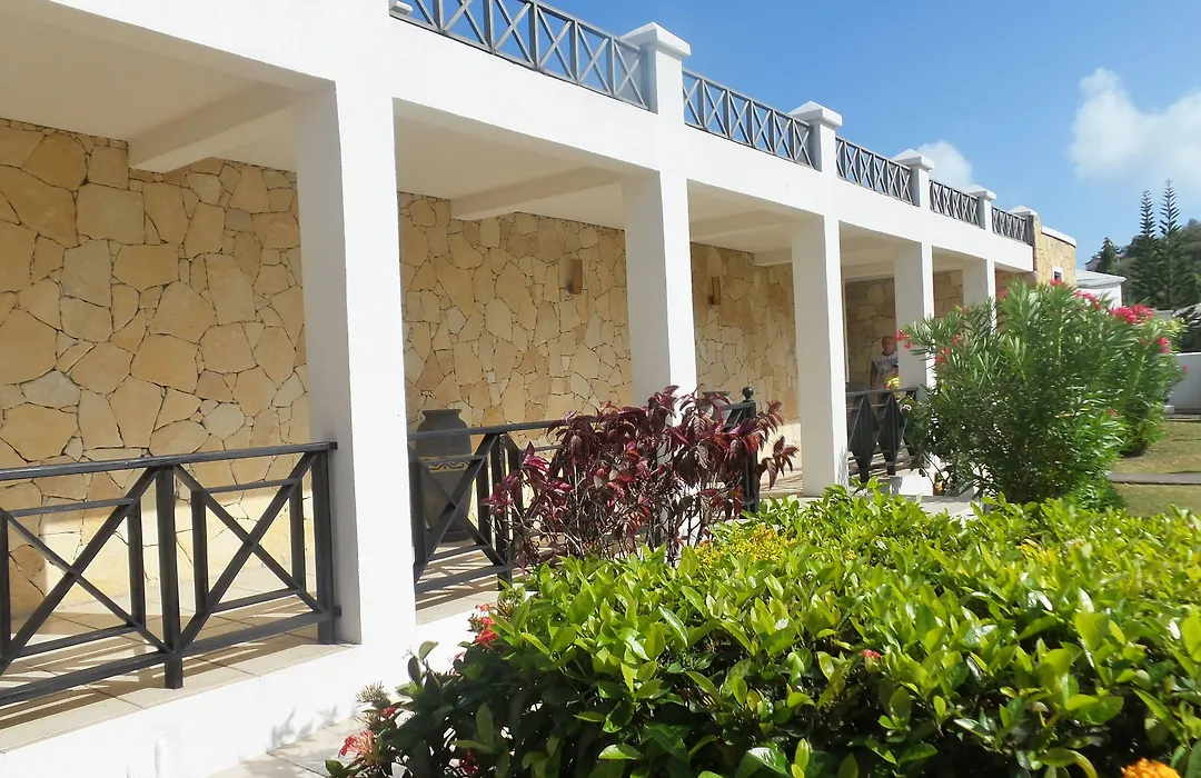 Coyaba Beach Resort-1