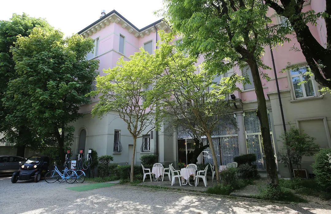 Mokinba Hotels Montebianco-1