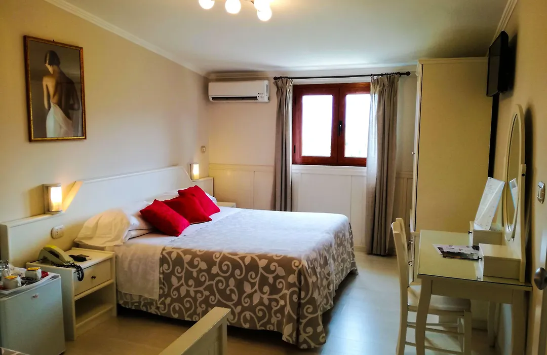 Hotel Villa Fiorita-1