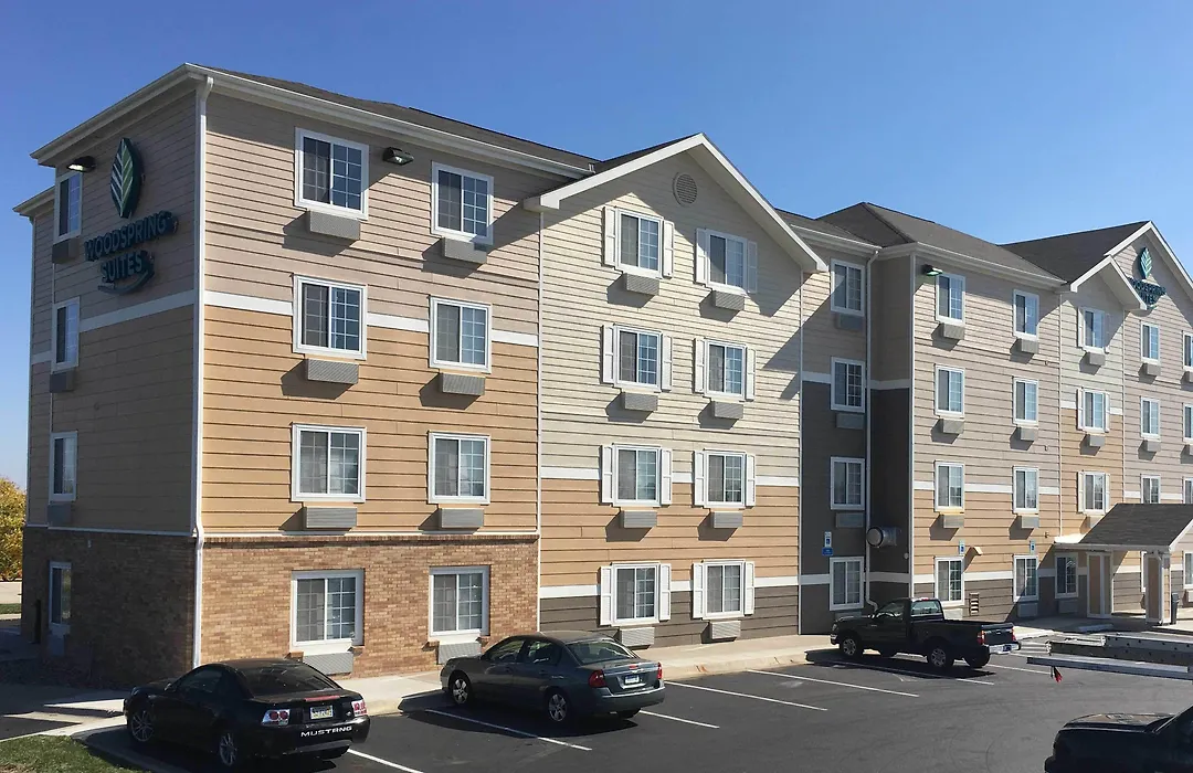 Woodspring Suites Lincoln Northeast I-80-1