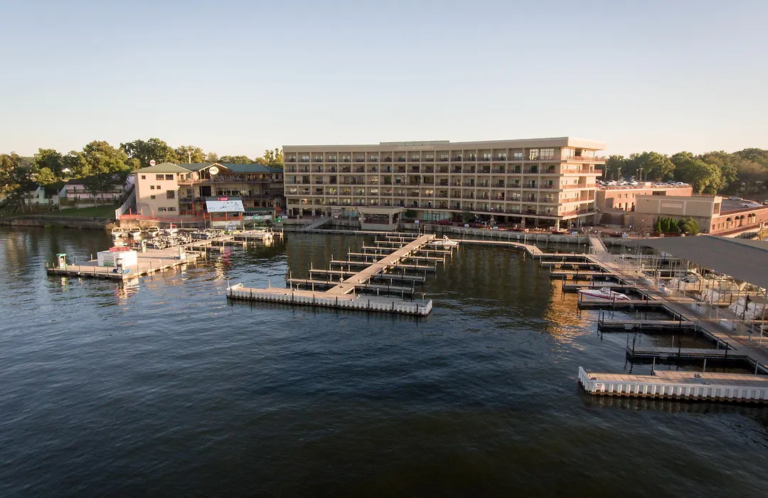 Camden On The Lake Resort-1